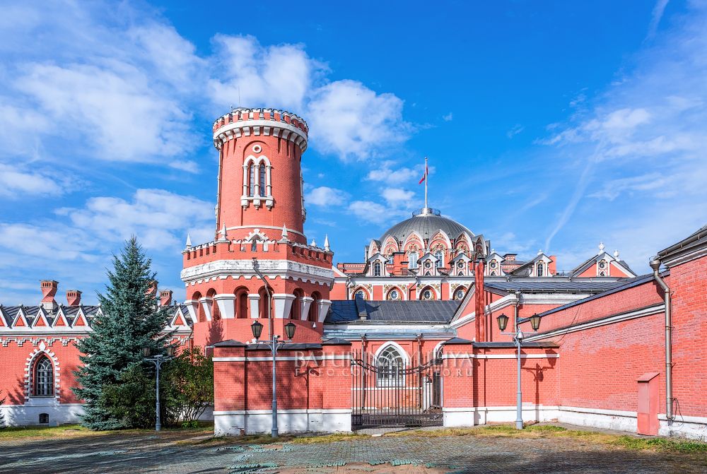 Петровский Дворец
