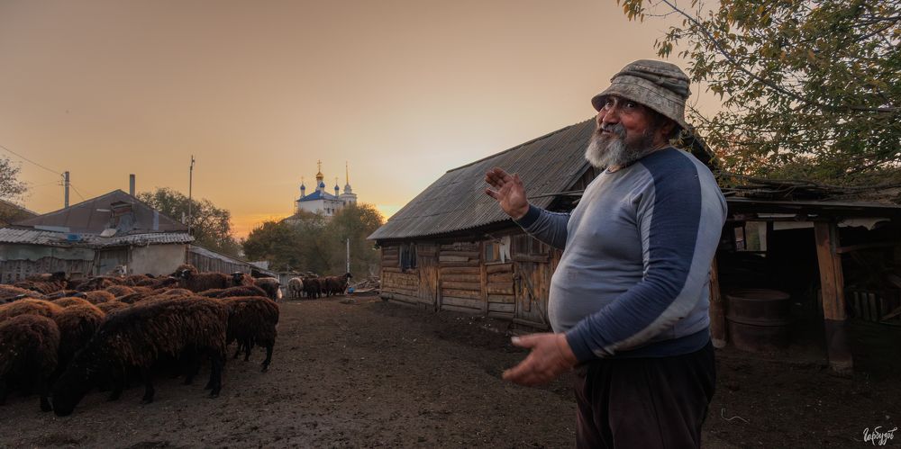 Дядя Саша из Епифани.