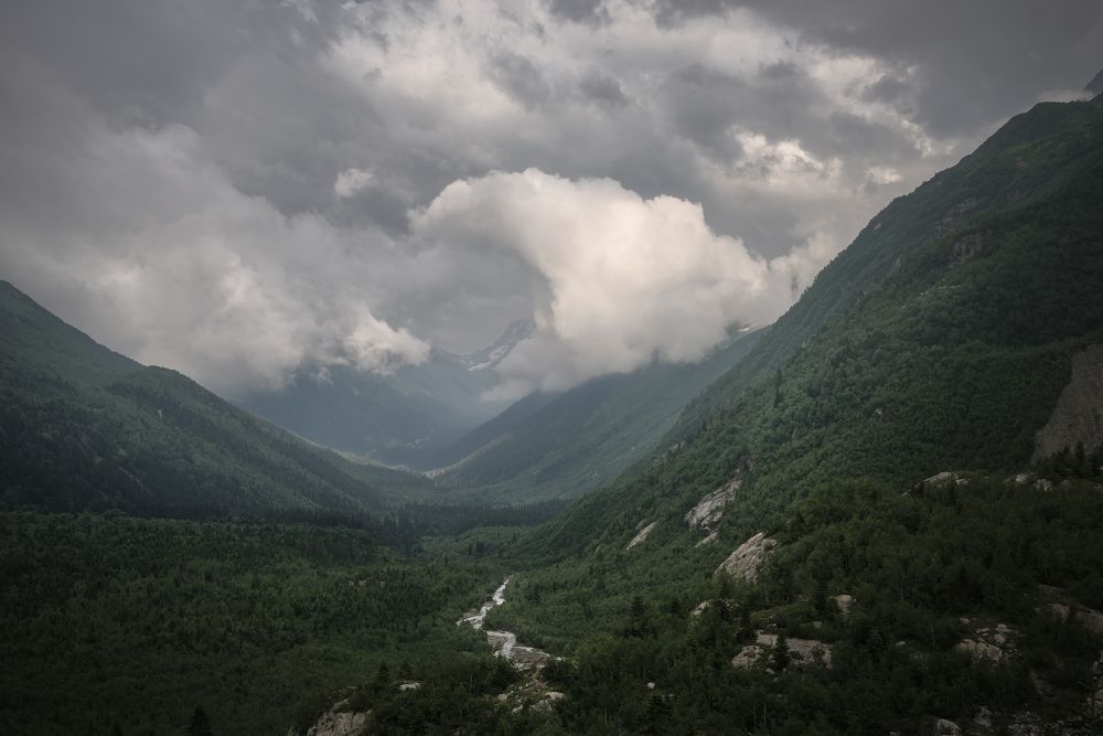 Окутанные облаками