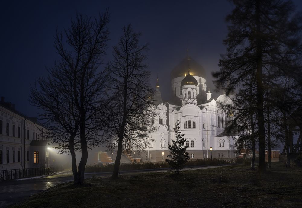 Ненастный вечер на Белой горе