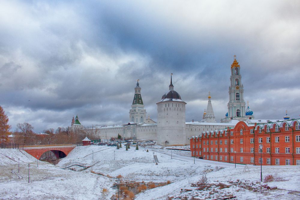 Первый снег в Сергиевом Посаде.