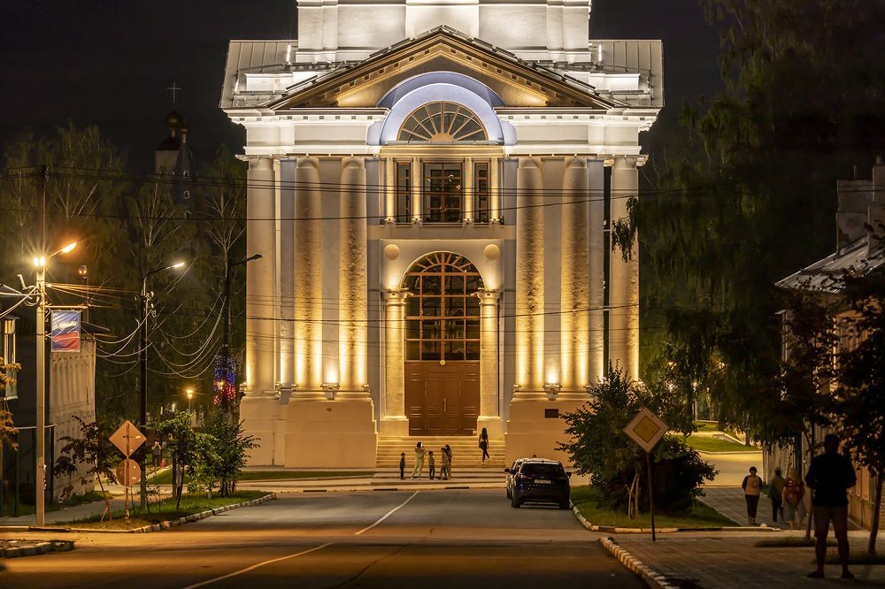 Город Венёв, Тульская область. Колокольня Николаевской церкви.