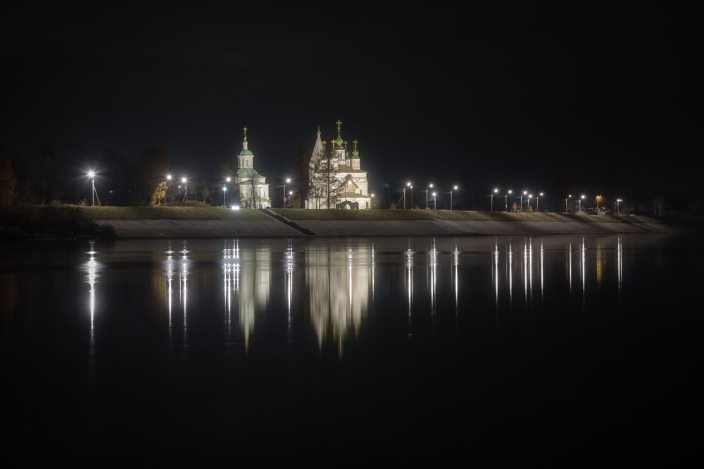Ночной берег Сухоны