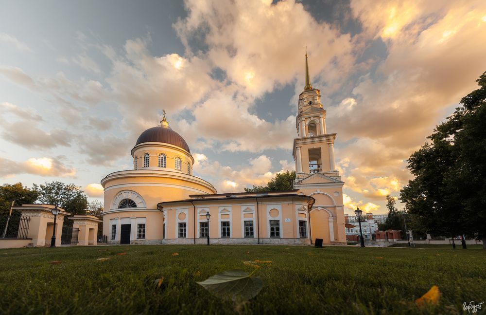 Храм первоверховных святых апостолов Петра и Павла. Тула.