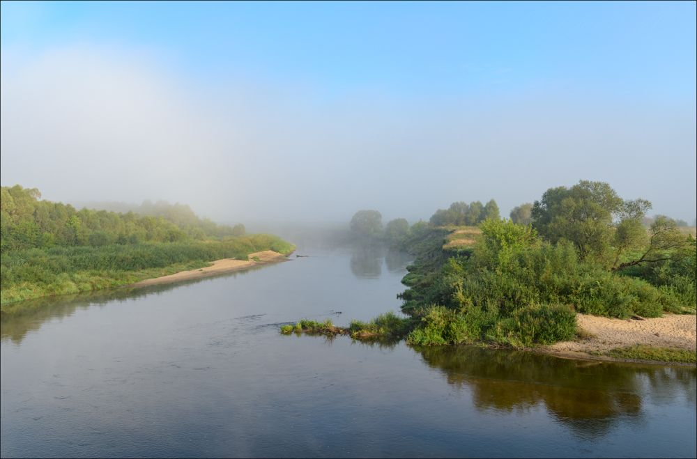 Утро у реки