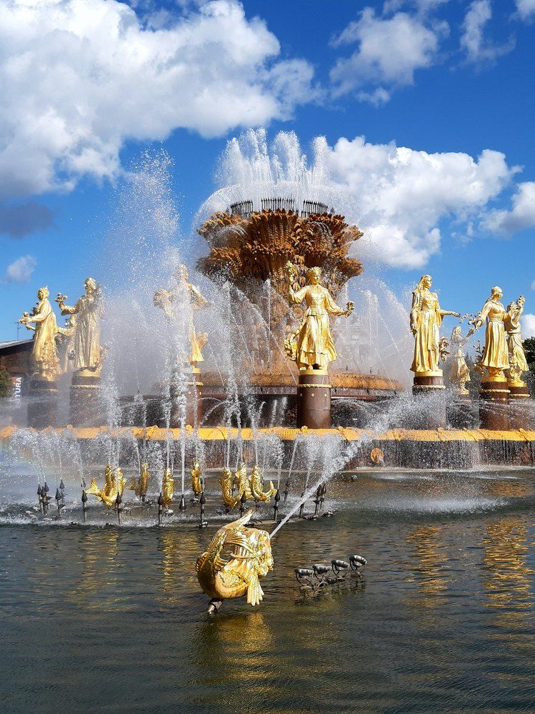 ВДНХ и Солнце Москвы. 