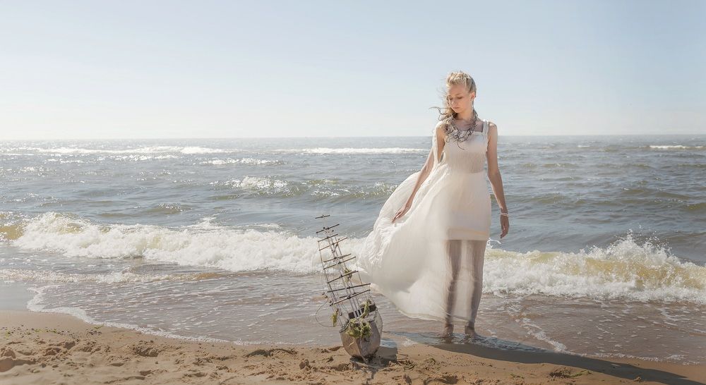 / Let the ships pass over you _________________/