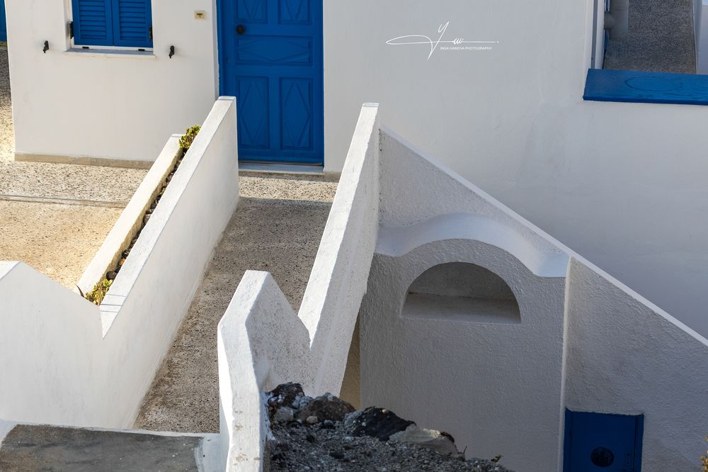 Santorini door