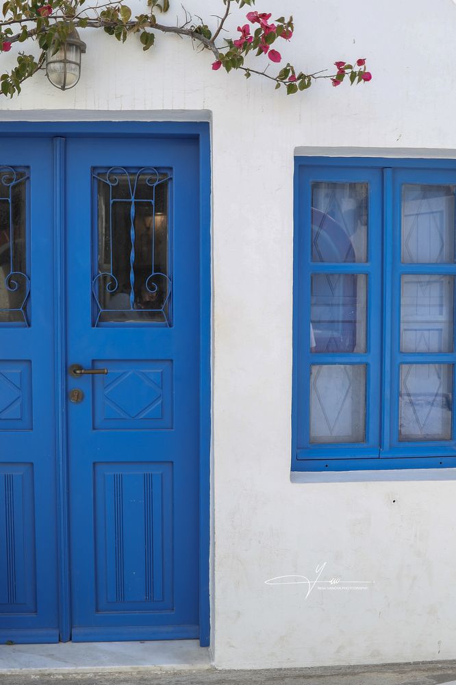 Santorini door