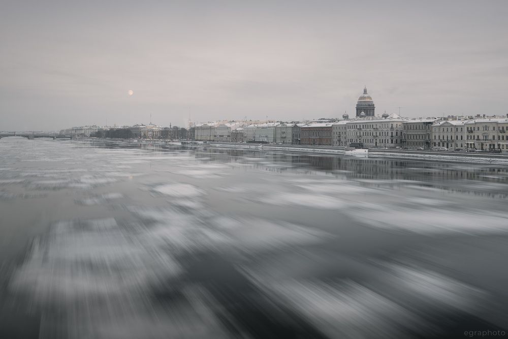 Невский ледоход