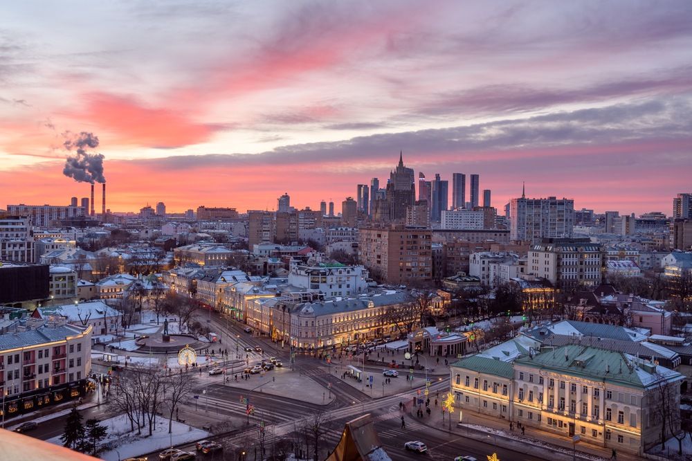 Вечер пятницы в Москве. 21.02.2025