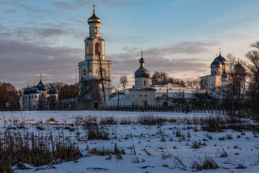 Свято-Юрьев монастырь под Великим Новгородом