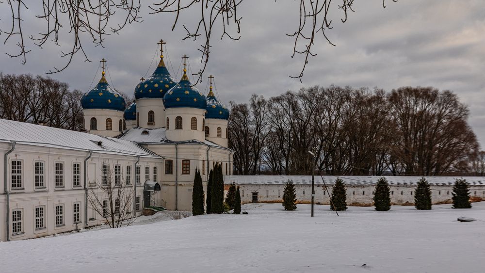 Свято-Юрьев монастырь под Великим Новгородом