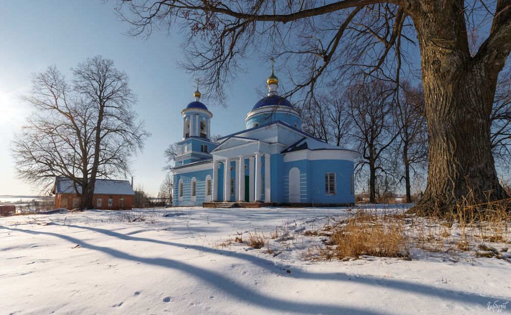 Храм Рождества Пресвятой Богородицы в Никитино.