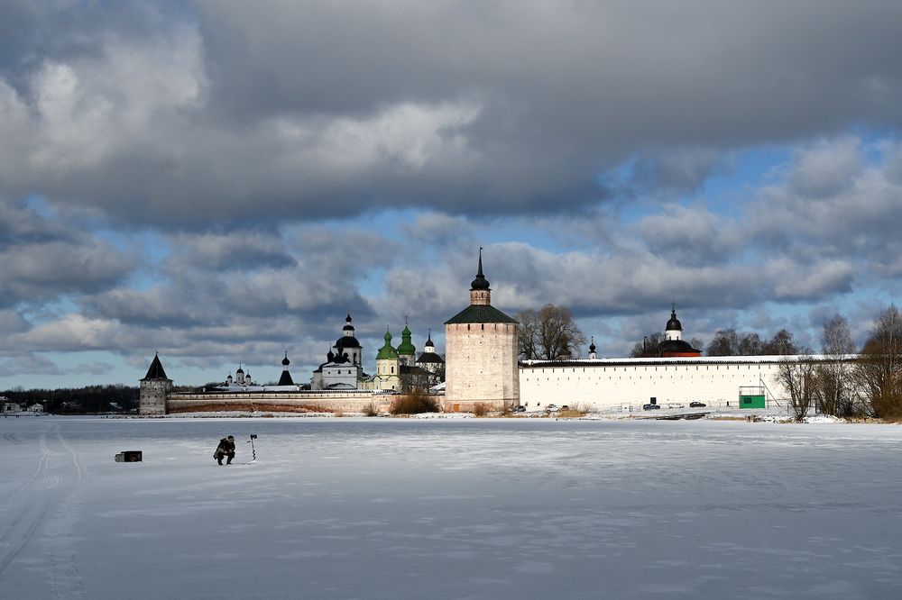 Снежный март в Кириллове