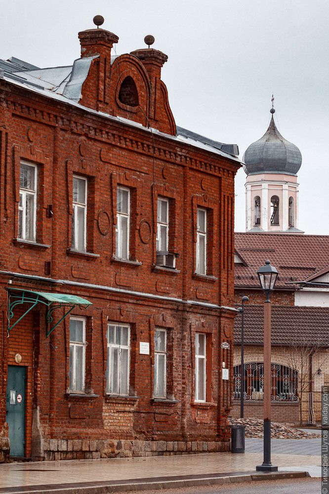 Плакала Алёнка, и другие картинки с Посадской улицы в Валдае