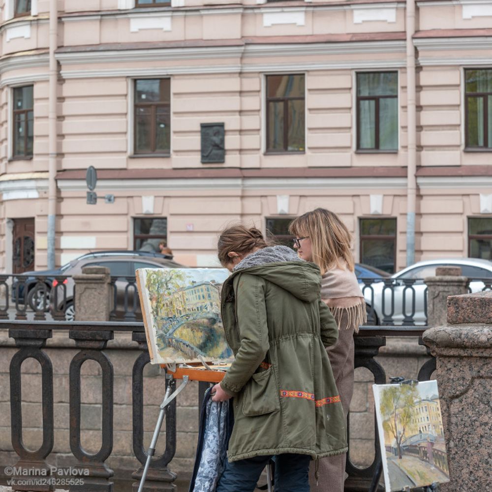 Весенний пленэр у Львиного моста.