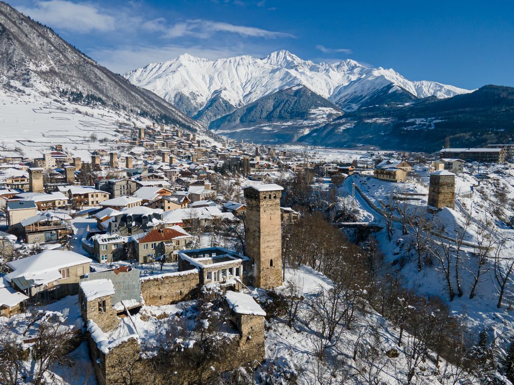 Местия. Грузия. Зима