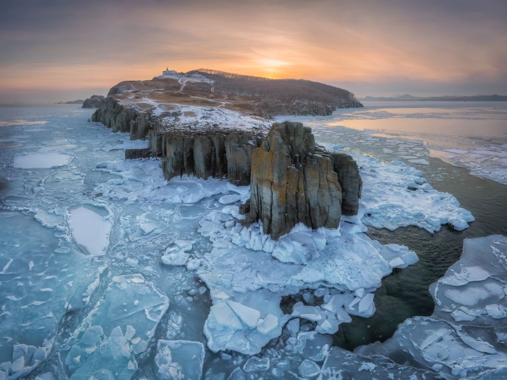 Мыс Брюса во льдах.