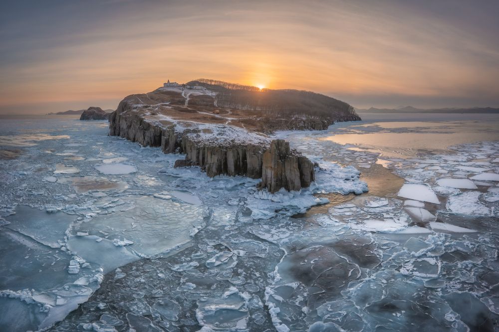 Мыс Брюса во льдах.