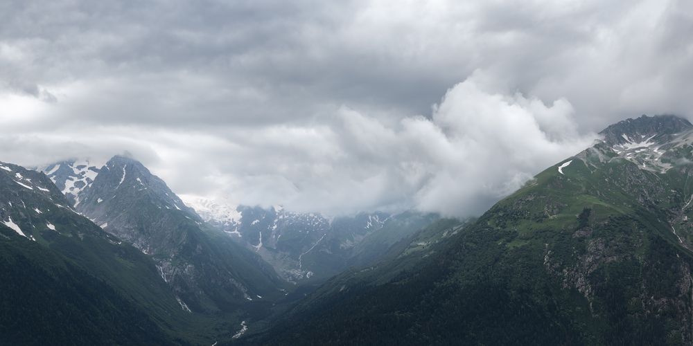 Панорамы горных вершин