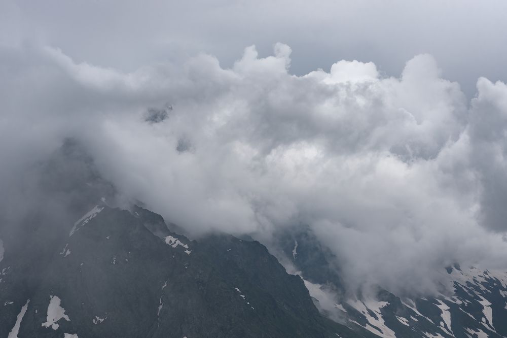Панорамы горных вершин