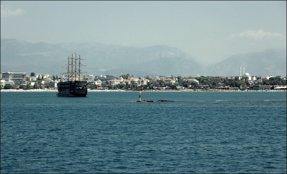 Средиземное море
