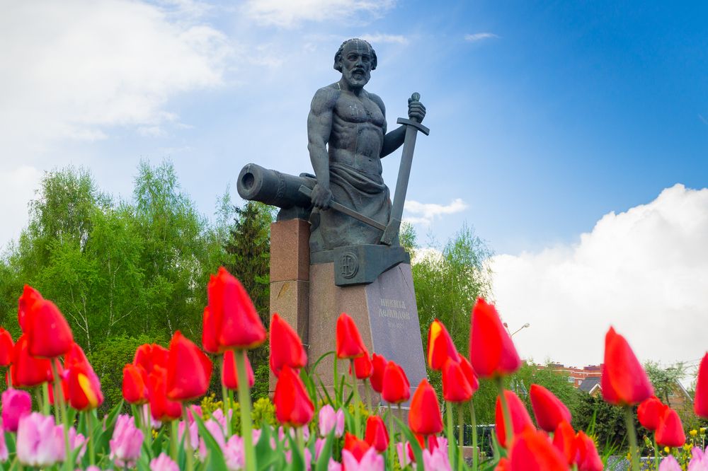 Цветущий город Тула. Тульский музей оружия.