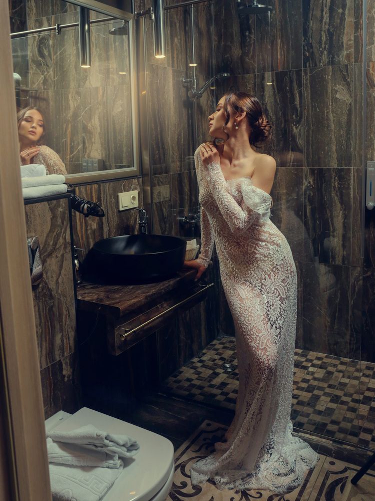 Morning of the bride