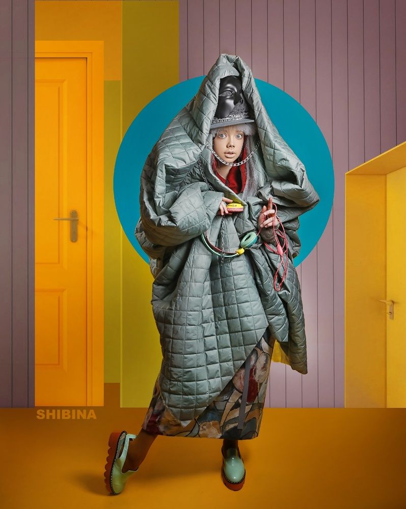 другая...