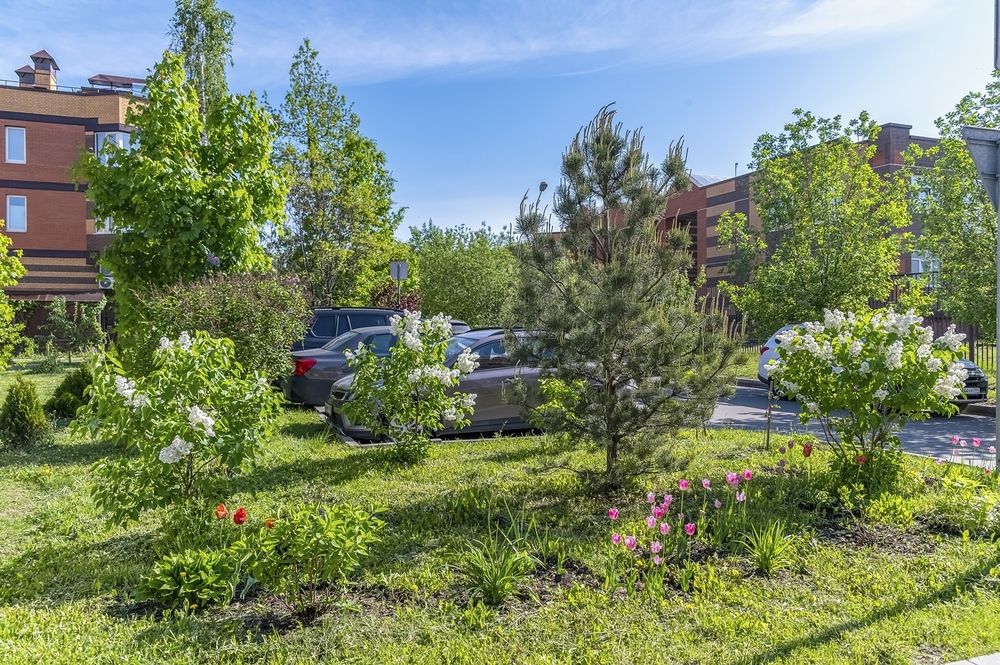 На улице Потаповская роща