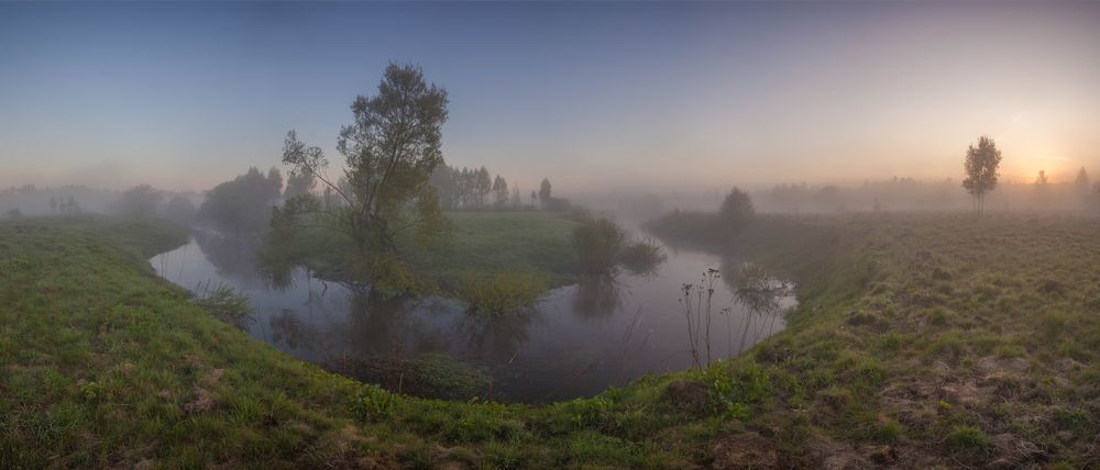 Весна на реке ))