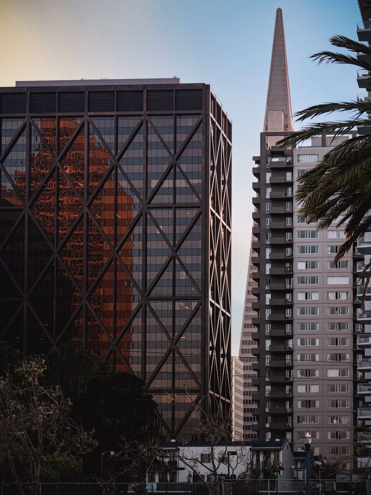 One Maritime Plaza