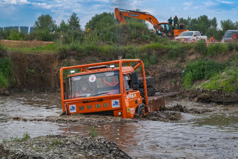 Соревнования по грузовому триалу