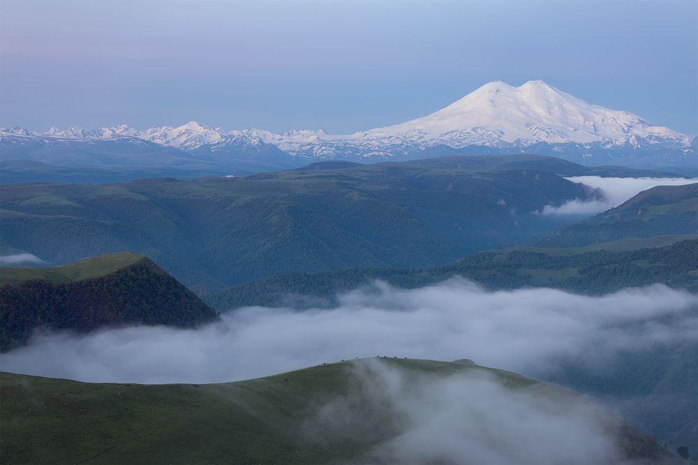 На рассвете