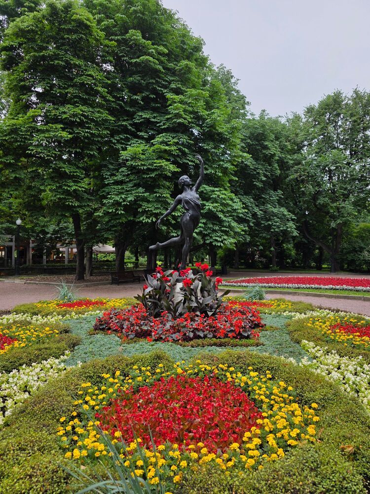 В летнем парке