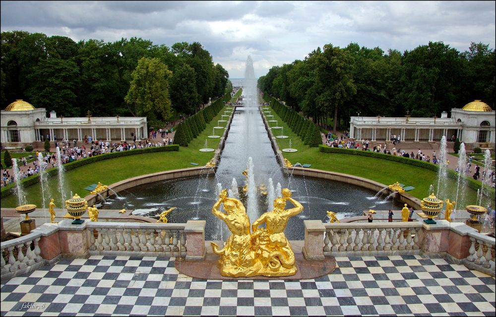 Большой дворец (Петергоф)