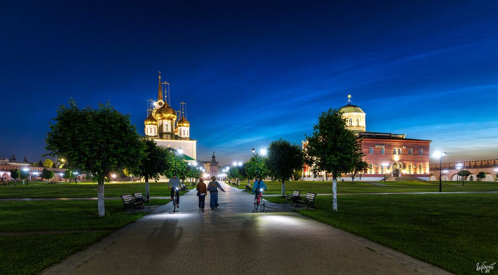 Серебристые облака над Тулой