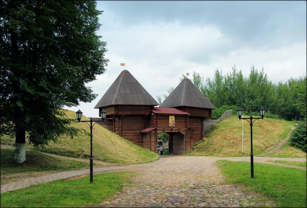 Дмитров Кремль (архив)