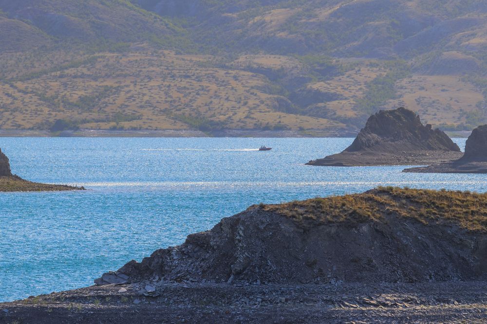 Чиркейское водохранилище..