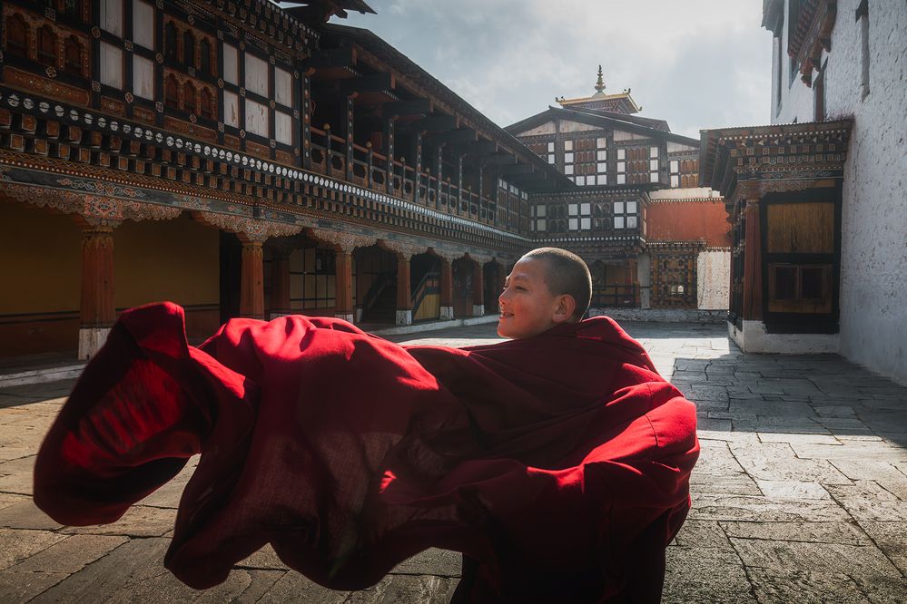 Bhutan monks