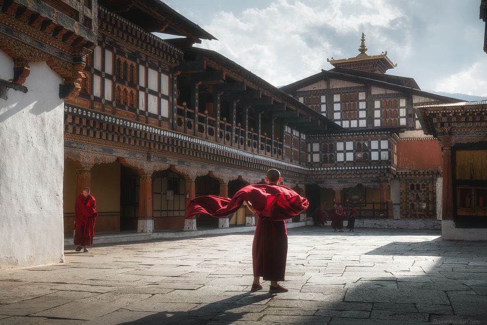 Bhutan monks