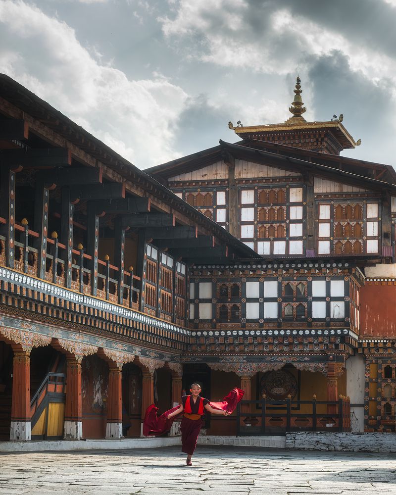 Bhutan monks