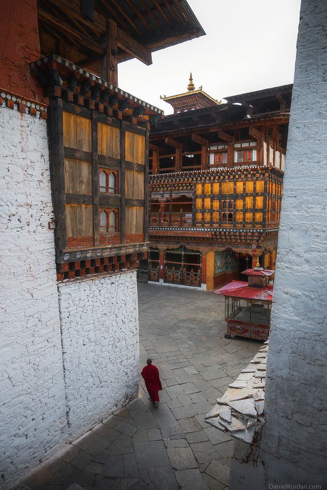 Bhutan monks