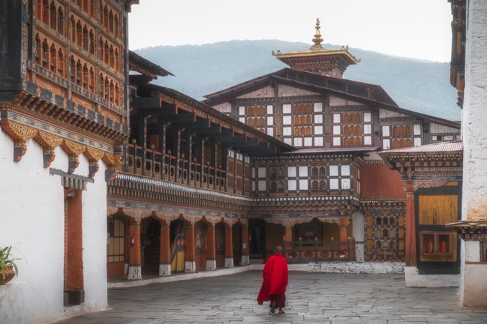 Bhutan monks
