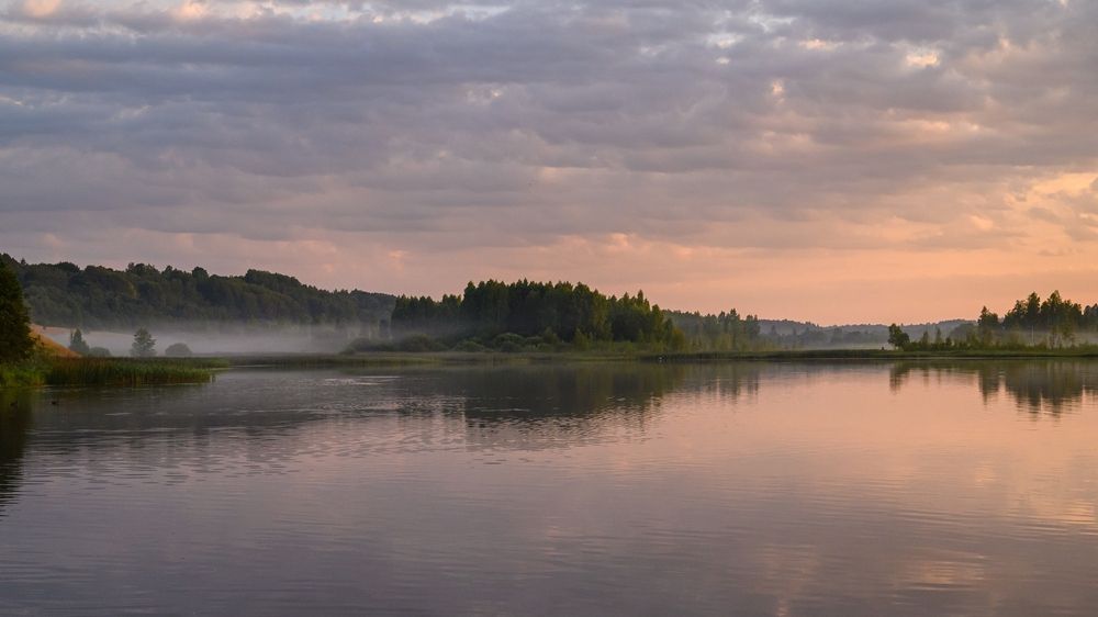 Утро на Городищенском озере
