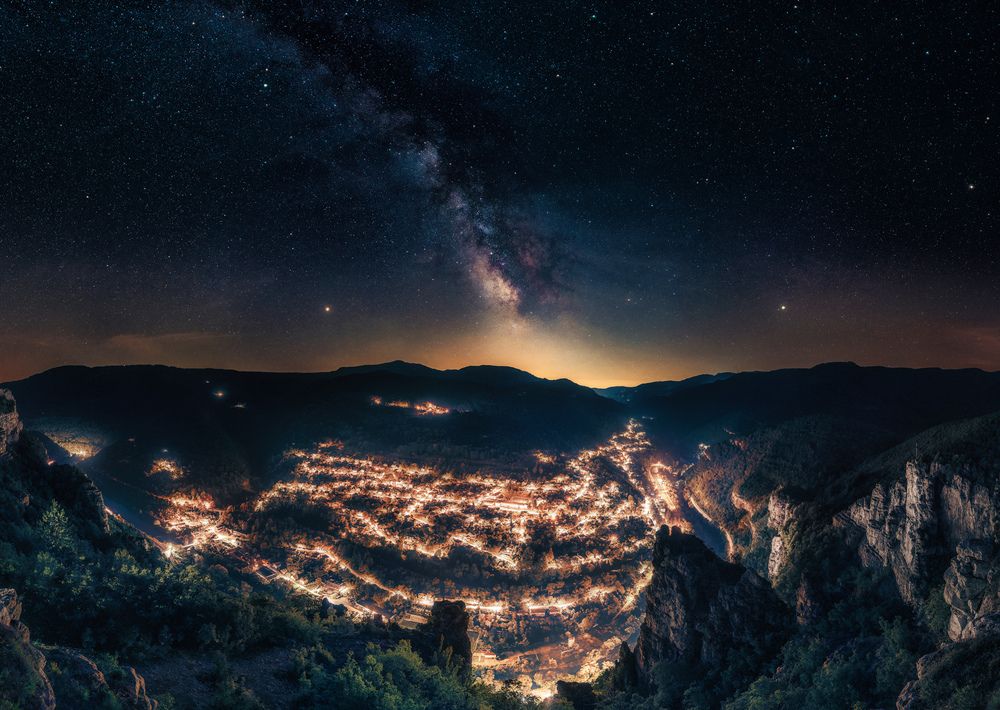 Cosplay, landscape, and portrait photography