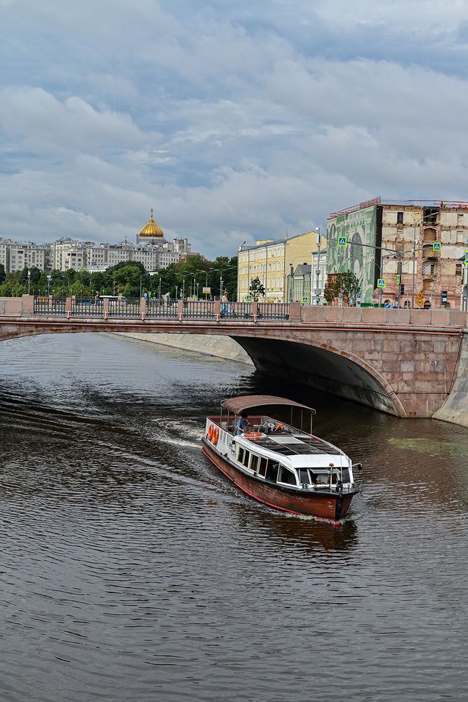 Маршруты московские