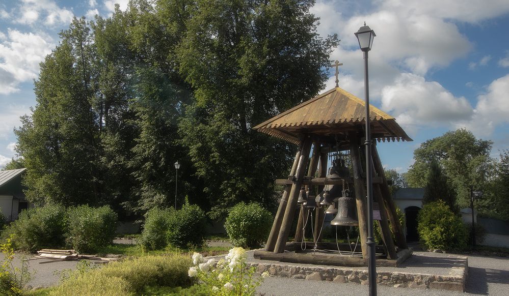 Святогорский монастырь. Пушкинские горы. Могила А.С. Пушкина