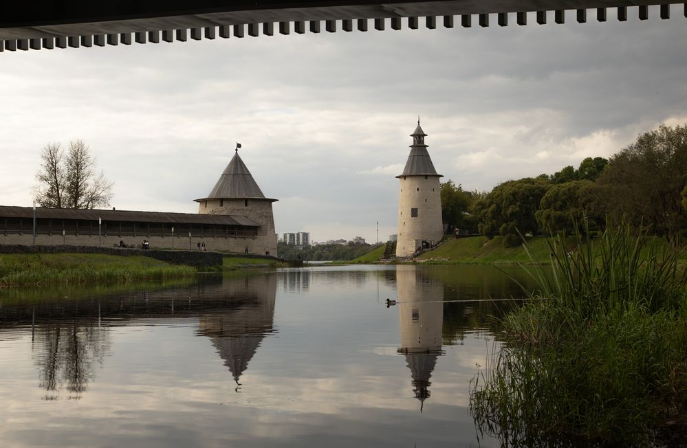 Про величие Крома Псковского